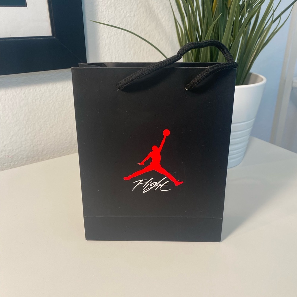Jordan Flight Gift Bags Set of 4 6 1/4” X 5” X 2”